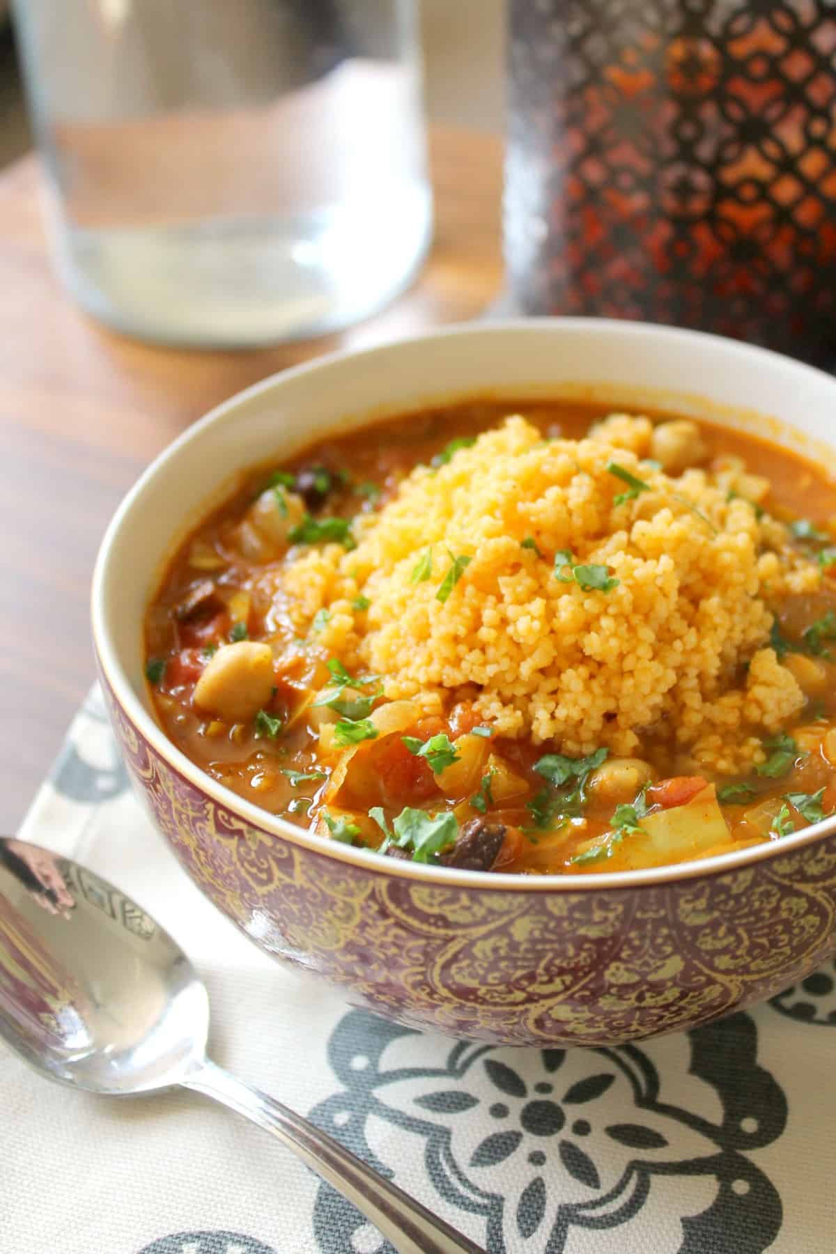 Moroccan-Spiced Vegetable Soup via The Kitchen Prep. An easy and flavorful meal for a cold day!