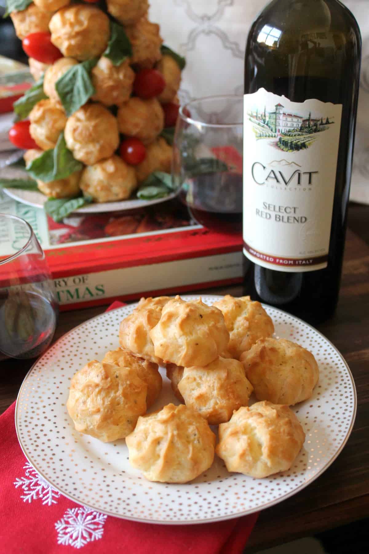 Italian Cheese Puffs. Light, airy and full of flavor, these cheese puffs make a wonderful appetizer. Serve alongside Cavit Wine for an elegant party bite!