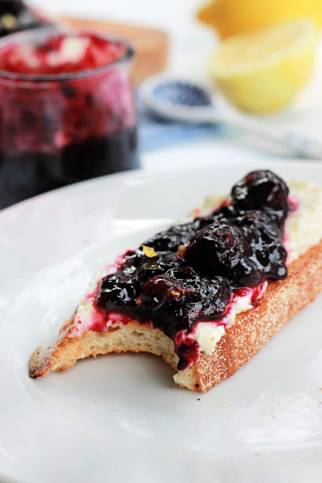 Blueberry Toast - The Kitchen Prep Blog